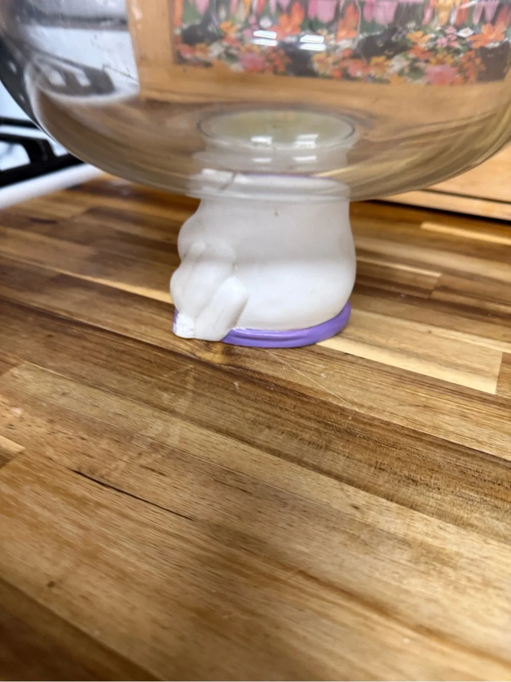 Adorable glass & ceramic ghost pedestal Halloween treat bowl candy